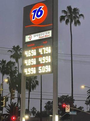 Always good price gas.