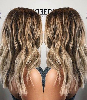 This gorgeous balayage was done by stylist, Selena! 

To book with Selena, call Gloss at (402) 502-1850 or message us here!