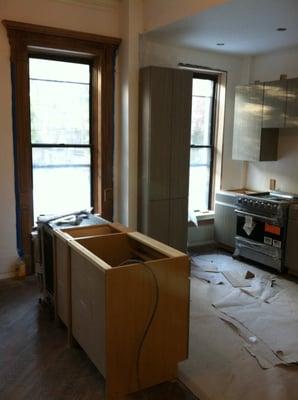 Kitchen island installed.