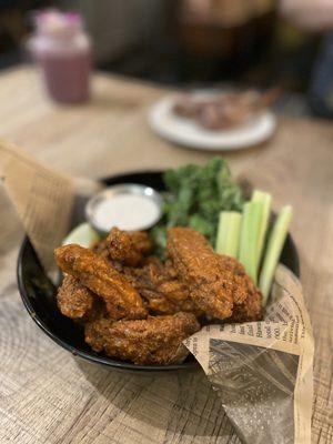 Original Fried Chicken Wings with Kale & Celery Sticks