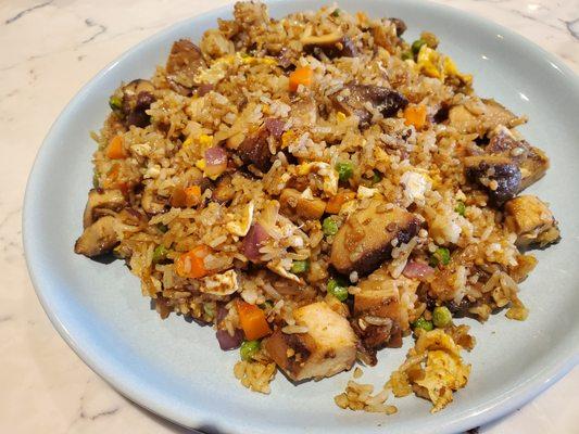 Grilled chicken fried rice