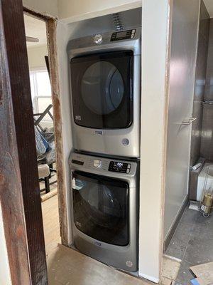 Stacked washer drier installation in tight space