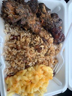 Jerk chicken Mac & Rice