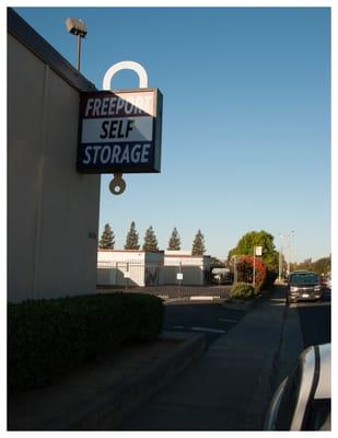 Entrance to Freeport Self Storage.