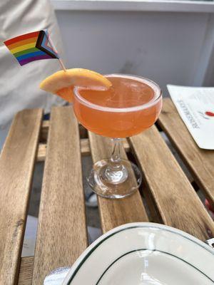 Hey girl pride drink!