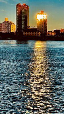 Sundown on the East River Greenway