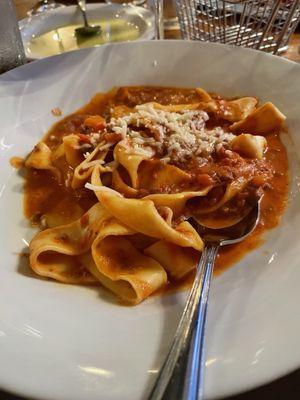 Pappardelle bolognese