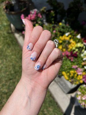 Baby Shower Nails