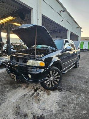 2002 Lincoln Blackwood limited edition.  This will be engine swap #17 since early September!