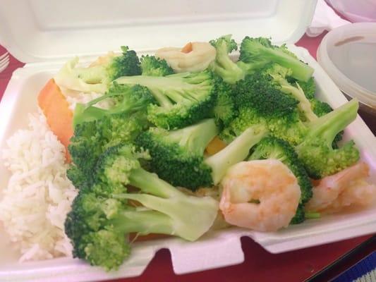 Steamed broccoli, shrimp and rice. (-: