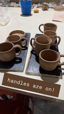 [beginner] Clay mugs with handles added (before firing)