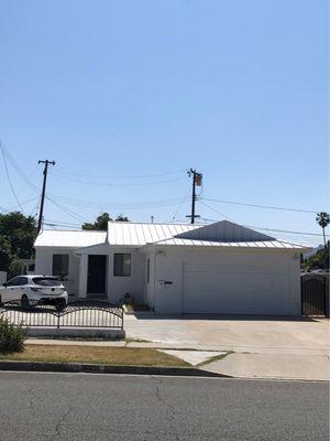 Metal roof completed by Juan, roofing innovations