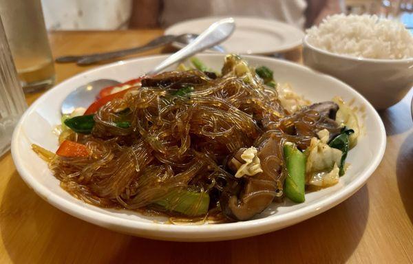 F8 - Opp Woon Sen - Glass Noodles with Shiitake Mushrooms