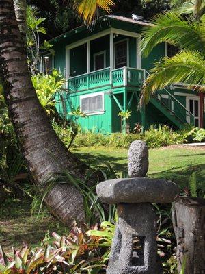 Pu'uhonua House - the community house