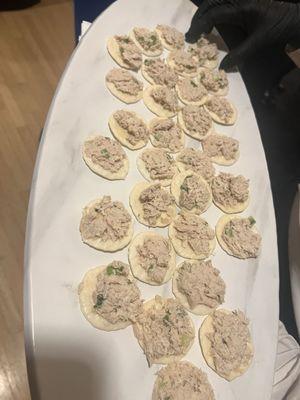 Tuna salad bites