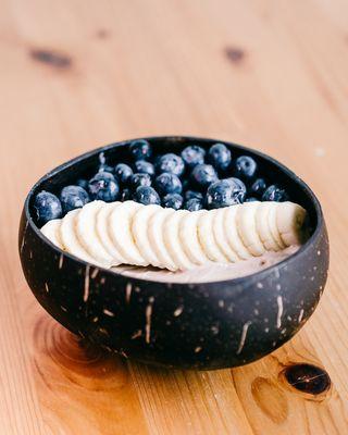 Vanilla Chai Smoothie Bowls!