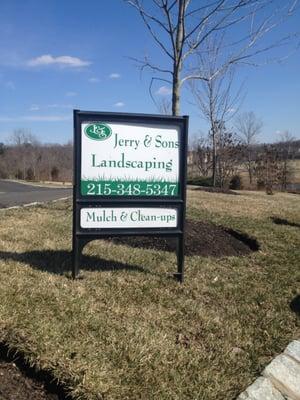 Spring Valley Estates, Route 202 Between Mill Rd and Burnt House Hill Rd.  Spring clean up, edging, and mulch install.