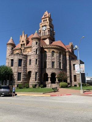 One of Texas's great historic courthouses is right across the street.