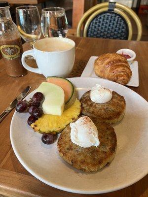 risotto cakes & eggs w/fruit and croissant