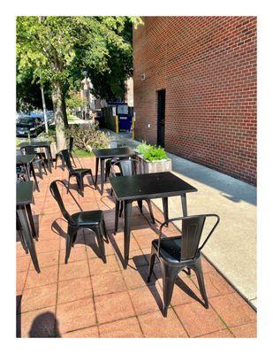 Patio @ Zaytune Mediterranean Grill. 3129 S Morgan St. Chicago IL.Grill Wraps Bowls Salads Platters Soups Desserts etc. Fresh & Tasty.Cool!