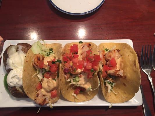 Shrimp taco lunch special