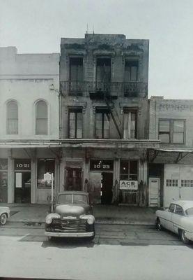 Leggett Ale House before restoration