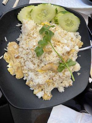 13B. FRIED RICE WITH CHICKEN- COM CHIEN GA