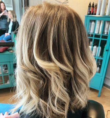 High contrast balayage lob