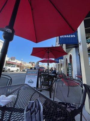 Nice outdoor patio to enjoy your food.