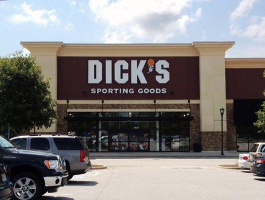 DICK'S Sporting Goods