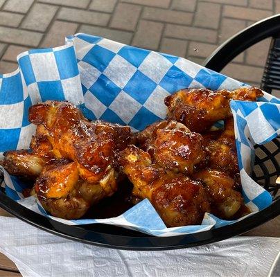 Sweet chili wings