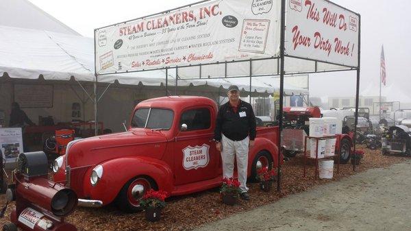 Owner Dave Johnson at the Tulare World Ag Expo