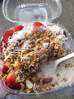 Bionico (Strawberries & Cream yogurt with fruits and your choice of granola, coconuts, almonds, and/or oatmeal.