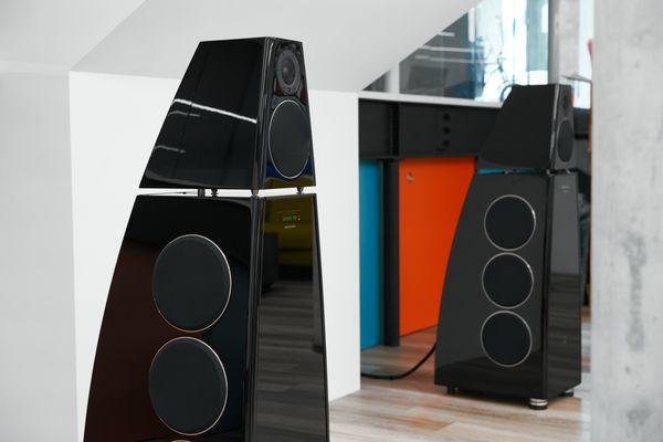 Meridian Speakers