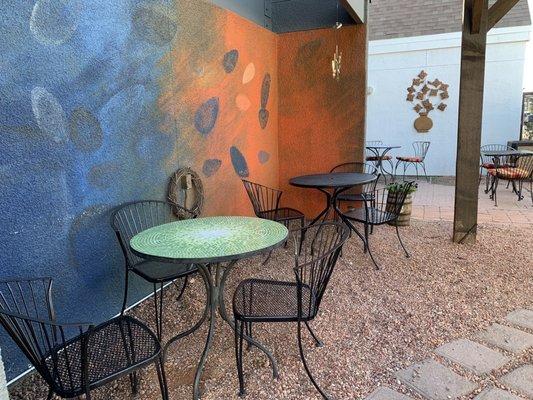 Outdoor seating: tea garden 02/08/23