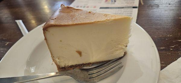 NY Cheesecake. This is surprisingly very good.