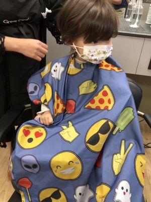 Kid-friendly hair studio