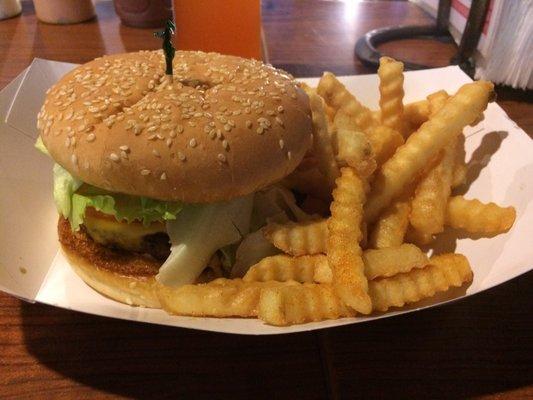 This amazing cheeseburger was so tasty, fresh, and juicy! Gene rocks that kitchen!