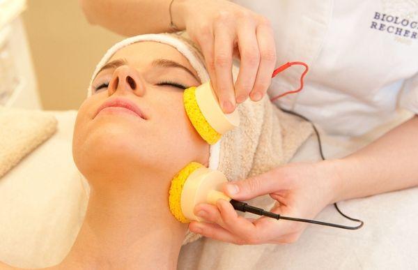 SIgnature Facial by Biologique Recherche