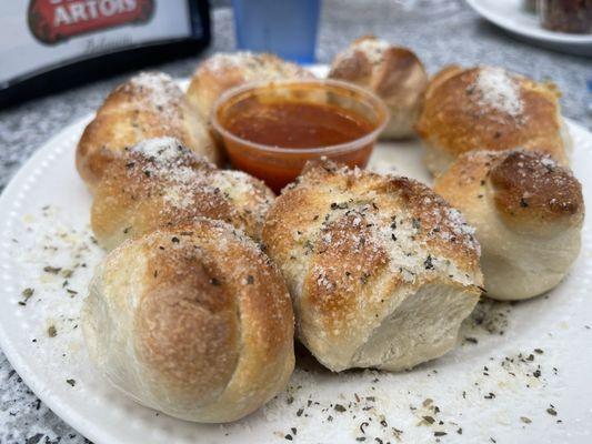 Garlic Knots