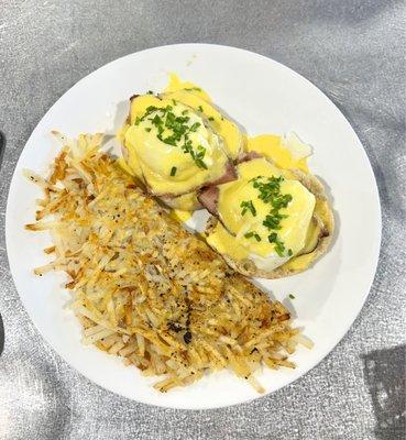 eggs benedict