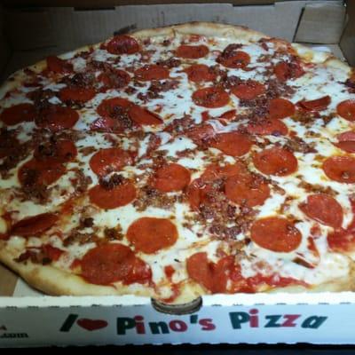 Pepperoni bacon pizza, delicious!!