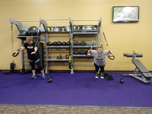 Trainer Sherri and client on TRX