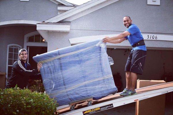 Friendly movers