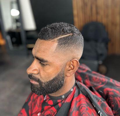 Bald fade/ beard