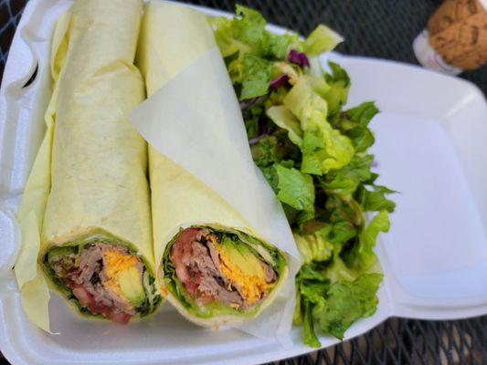 Baja wrap with roast beef, avocado, cheddar, tomatoes, lettuce, salsa and ranch. Comes with a side of your choice