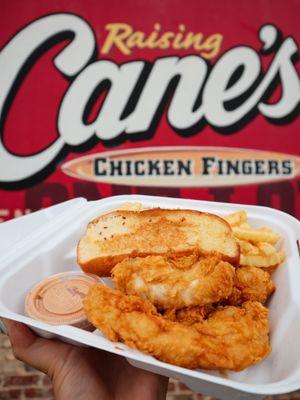 Raising Cane's Chicken Fingers