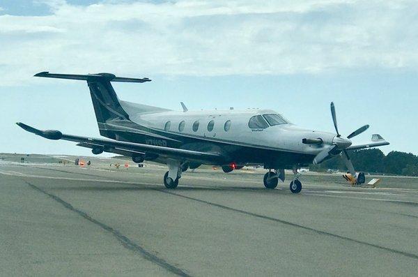 WESTERN FLIGHT, Carlsbad, California!  Nice Pilatus!