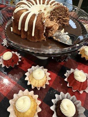 My Birthday Bundt Cake (carrot cake) & mini bundt's 12/31/24