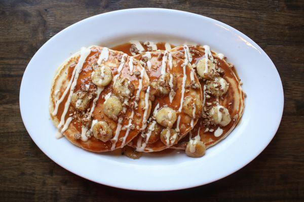 Bananas foster pancakes (special)